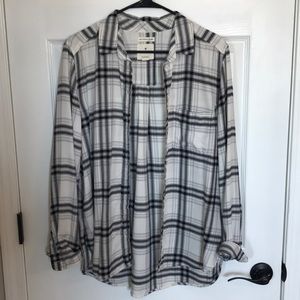 American Eagle Boyfriend Fit AHH-mazingly Soft Top